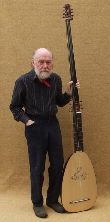 David with theorbo