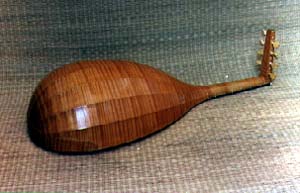 4 Course lute after pictures c.1350 - 1400