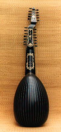 Rauche Baroque Lute